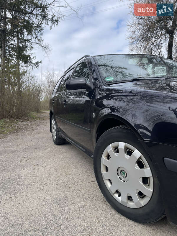 Универсал Skoda Octavia 2009 в Василькове Универсал Skoda Octavia 2009 в Василькове