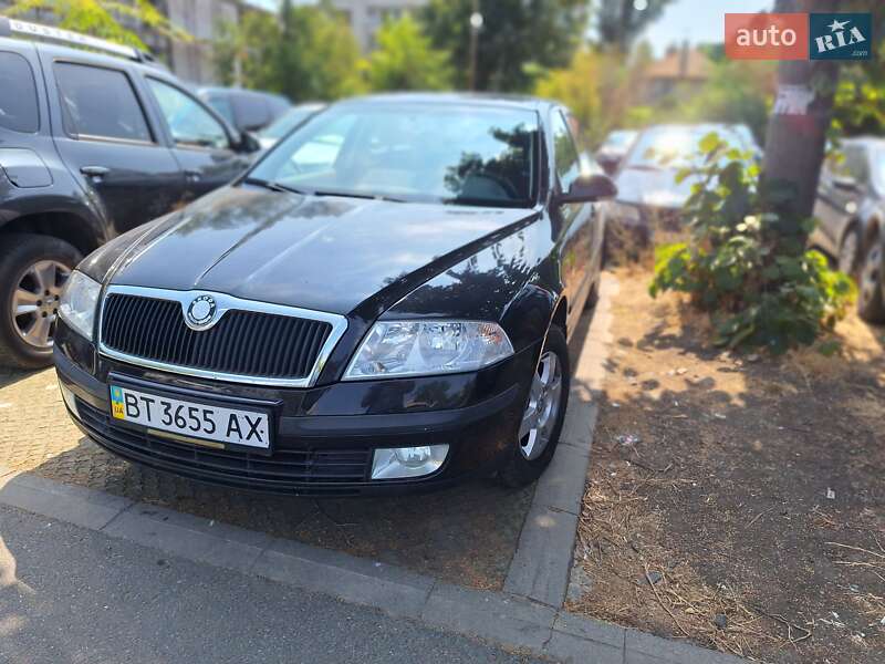 Лифтбек Skoda Octavia 2008 в Знаменке