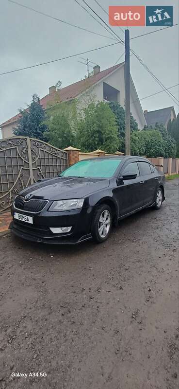 Лифтбек Skoda Octavia 2014 в Ужгороде