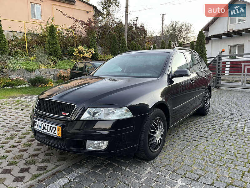 Універсал Skoda Octavia 2005 в Звягелі