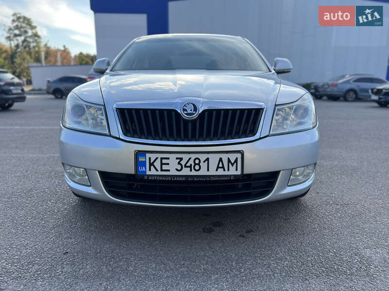 Лифтбек Skoda Octavia 2011 в Днепре Лифтбек Skoda Octavia 2011 в Днепре