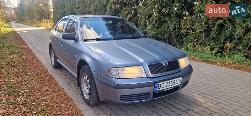Лифтбек Skoda Octavia 2003 в Рудки