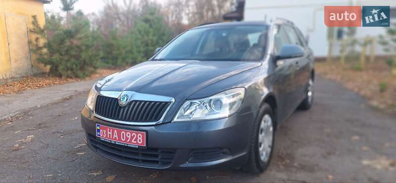Универсал Skoda Octavia 2011 в Нежине Универсал Skoda Octavia 2011 в Нежине