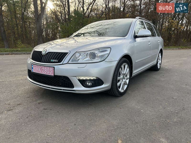 Универсал Skoda Octavia 2012 в Дунаевцах