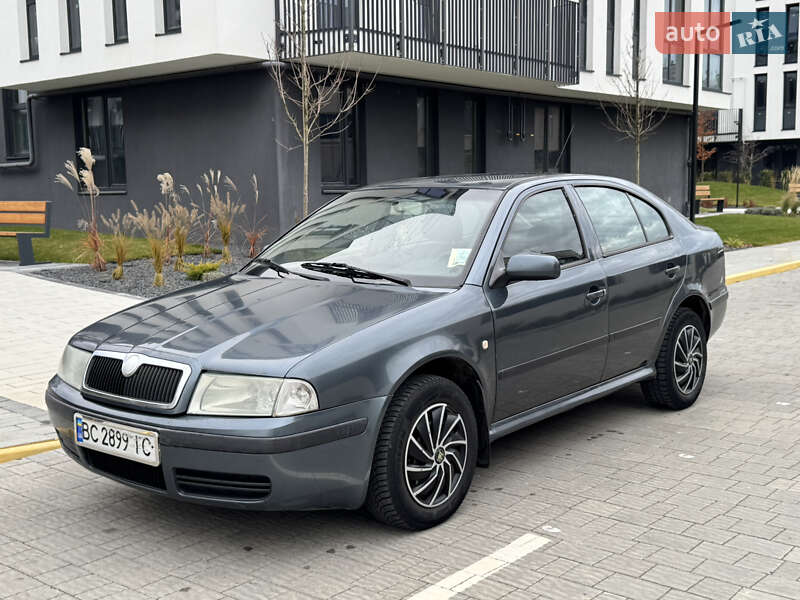 Лифтбек Skoda Octavia 2004 в Львове Лифтбек Skoda Octavia 2004 в Львове