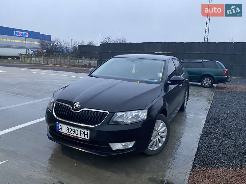 Лифтбек Skoda Octavia 2015 в Киеве