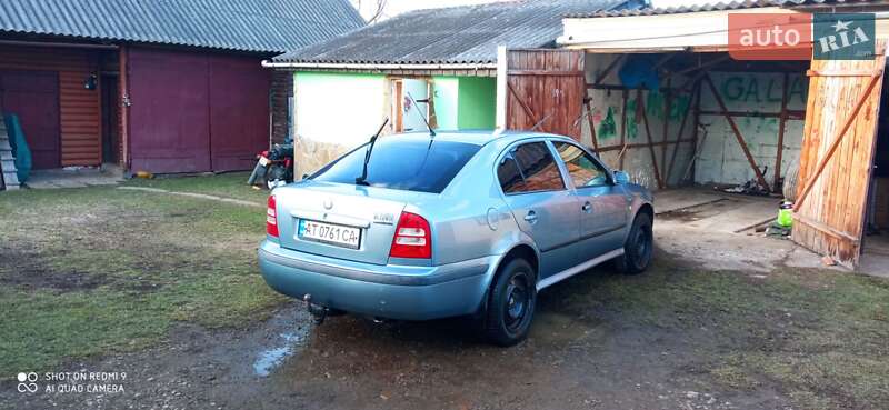 Ліфтбек Skoda Octavia 2003 в Долині