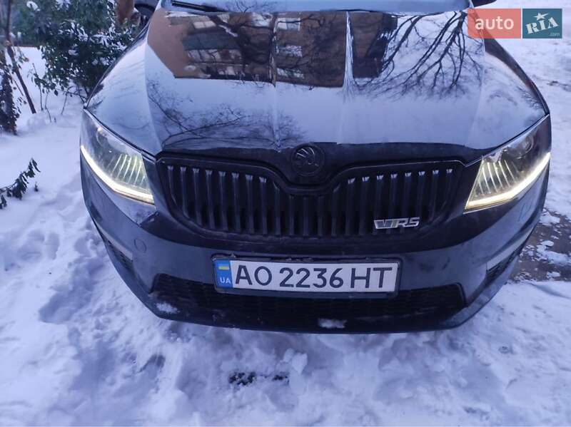 Универсал Skoda Octavia 2015 в Ужгороде
