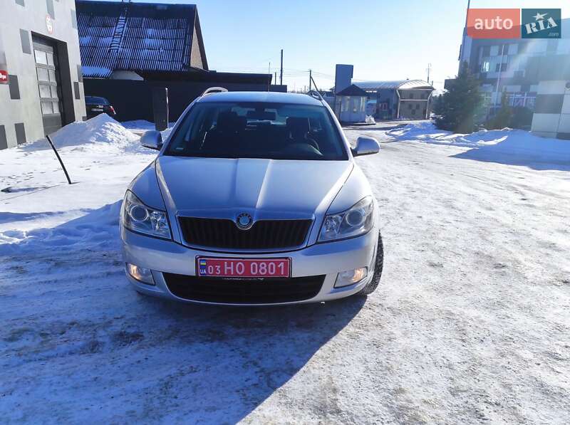 Универсал Skoda Octavia 2010 в Сарнах Универсал Skoda Octavia 2010 в Сарнах