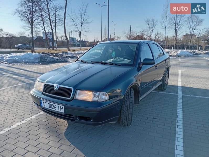 Ліфтбек Skoda Octavia 1998 в Коломиї