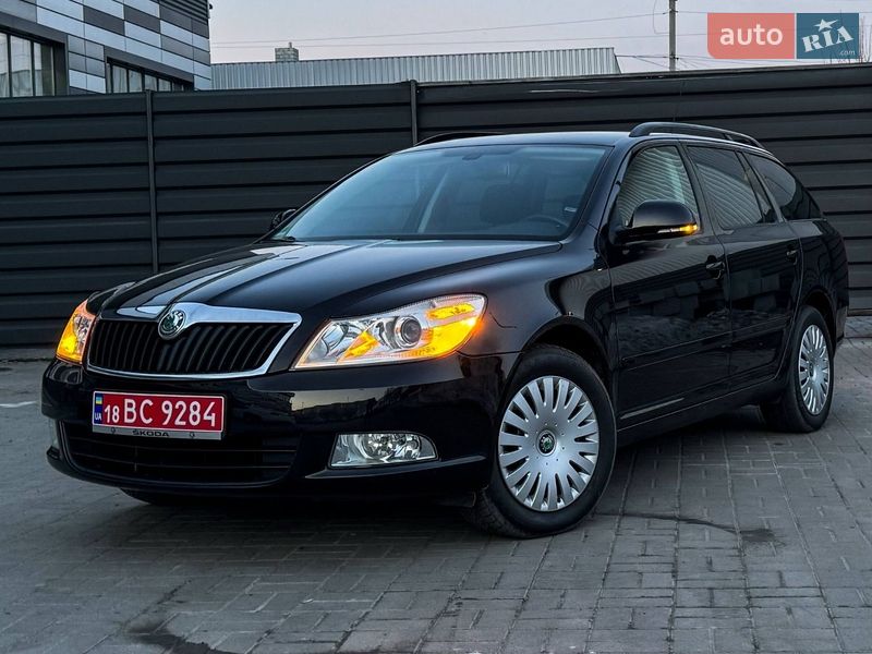 Универсал Skoda Octavia 2010 в Черкассах