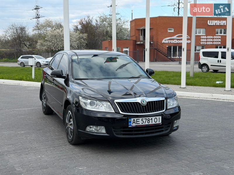 Лифтбек Skoda Octavia 2011 в Днепре