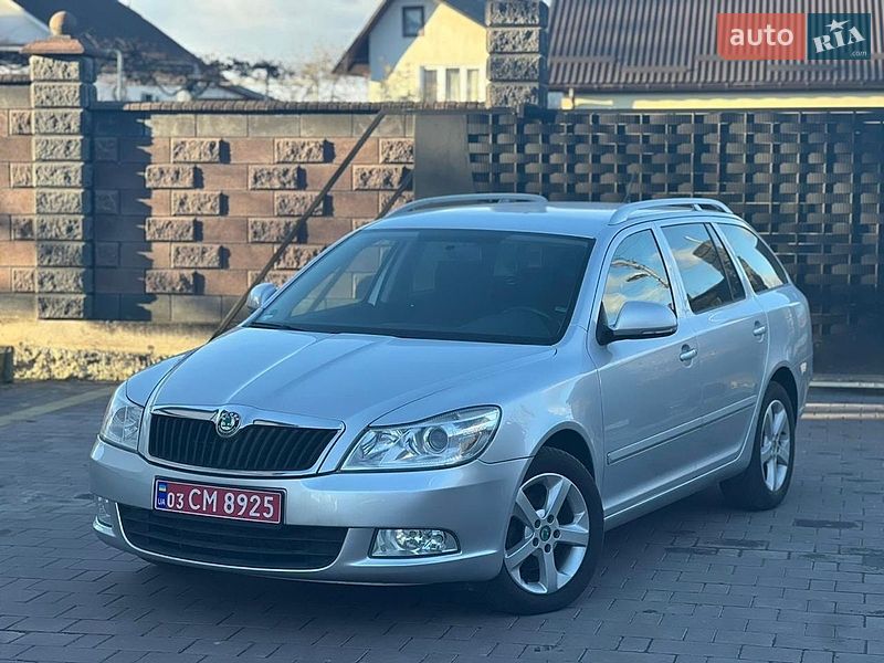 Универсал Skoda Octavia 2012 в Дубно