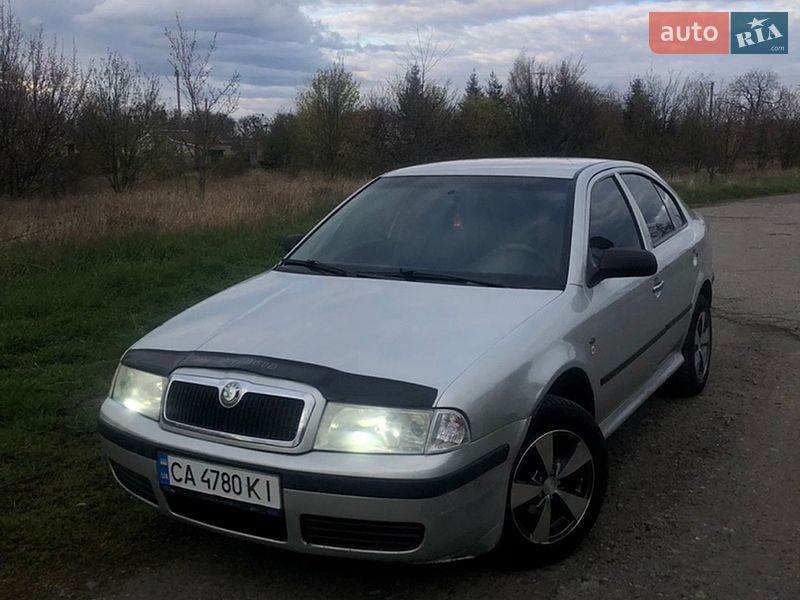 Ліфтбек Skoda Octavia 2004 в Диканьці
