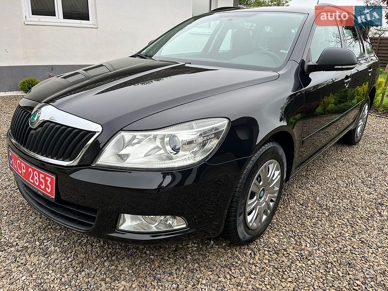 Универсал Skoda Octavia 2011 в Калуше