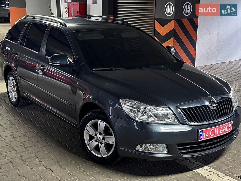 Универсал Skoda Octavia 2011 в Ужгороде
