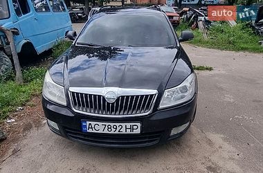Универсал Skoda Octavia 2010 в Заречном