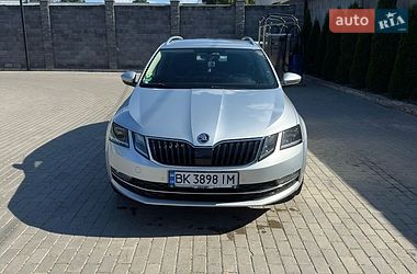 Универсал Skoda Octavia 2019 в Березному