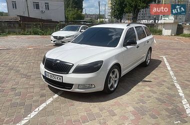 Универсал Skoda Octavia 2011 в Виннице