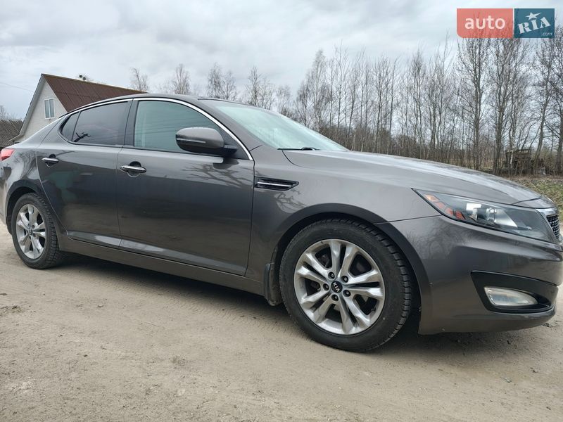 Седан Kia Optima 2012 в Бородянці