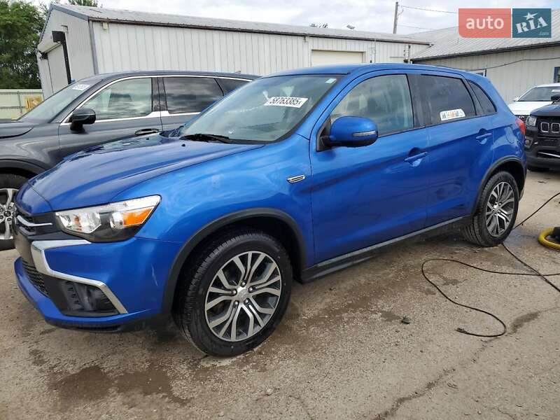 Внедорожник / Кроссовер Mitsubishi Outlander Sport 2018 в Львове Внедорожник / Кроссовер Mitsubishi Outlander Sport 2018 в Львове