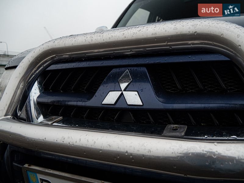 Внедорожник / Кроссовер Mitsubishi Pajero Wagon 2006 в Львове