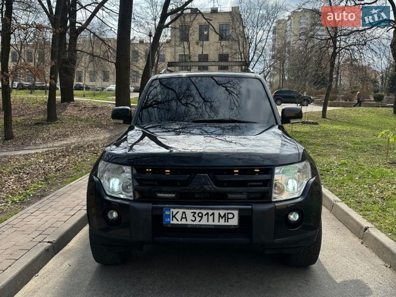 Позашляховик / Кросовер Mitsubishi Pajero Wagon 2007 в Києві Позашляховик / Кросовер Mitsubishi Pajero Wagon 2007 в Києві
