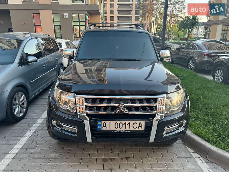 Внедорожник / Кроссовер Mitsubishi Pajero 2008 в Броварах