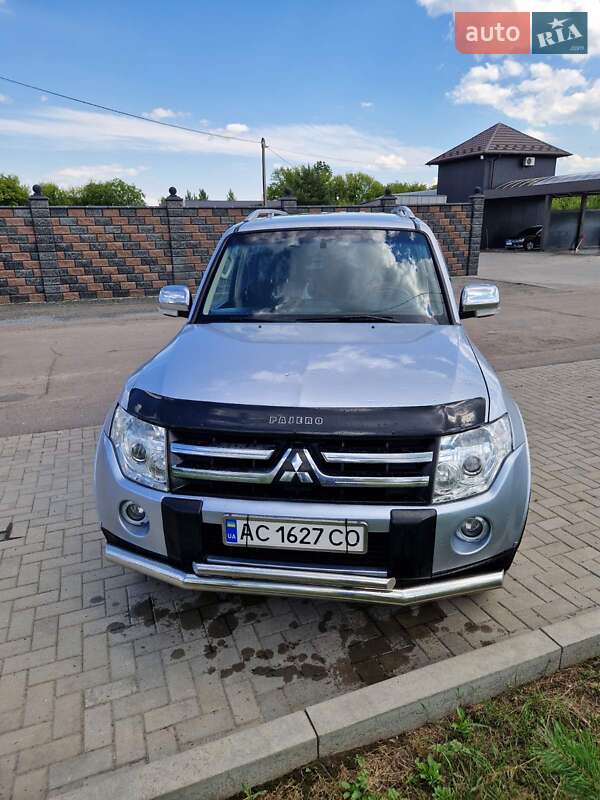 Внедорожник / Кроссовер Mitsubishi Pajero 2007 в Луцке Внедорожник / Кроссовер Mitsubishi Pajero 2007 в Луцке