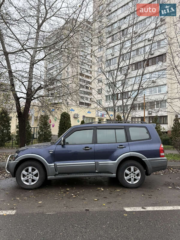 Внедорожник / Кроссовер Mitsubishi Pajero 2006 в Киеве Внедорожник / Кроссовер Mitsubishi Pajero 2006 в Киеве