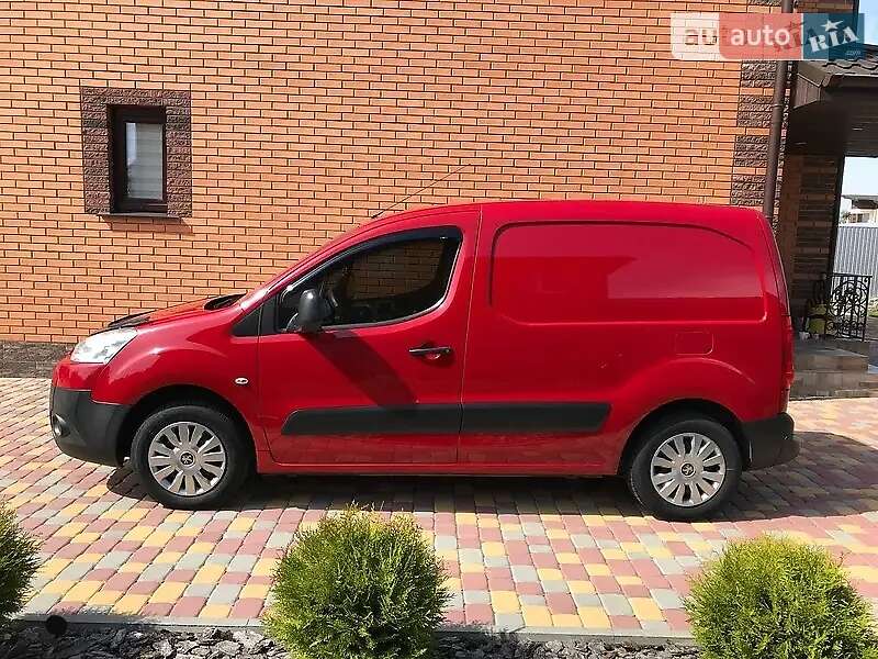 Минивэн Peugeot Partner 2011 в Кропивницком
