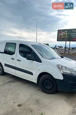 Вантажний фургон Peugeot Partner 2016 в Броварах
