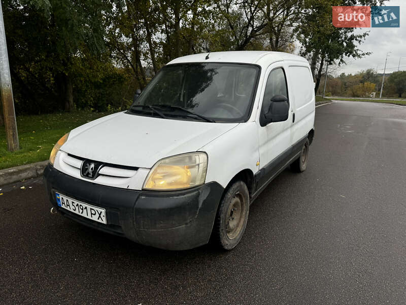 Вантажний фургон Peugeot Partner 2006 в Києві Вантажний фургон Peugeot Partner 2006 в Києві