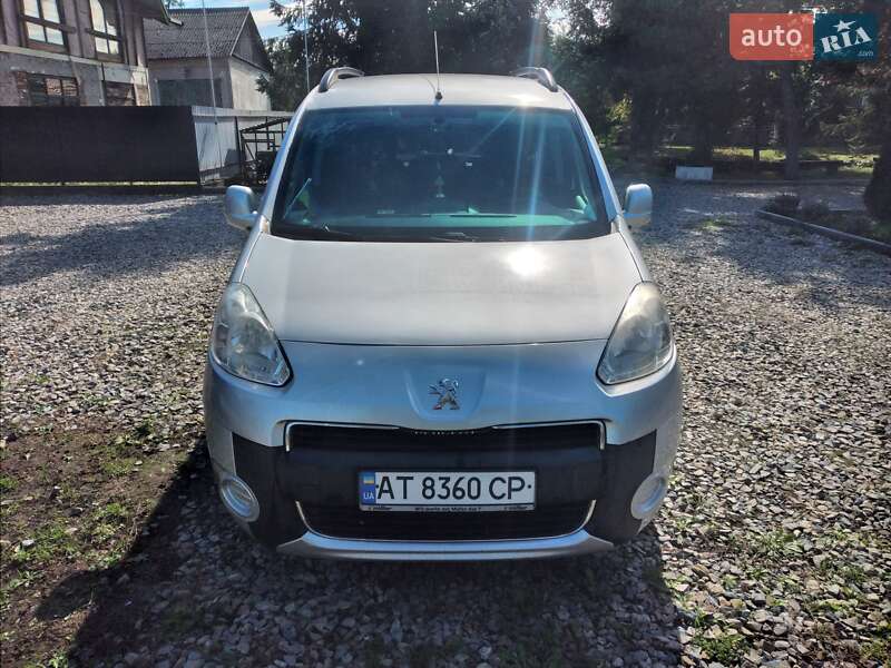 Минивэн Peugeot Partner 2013 в Ивано-Франковске