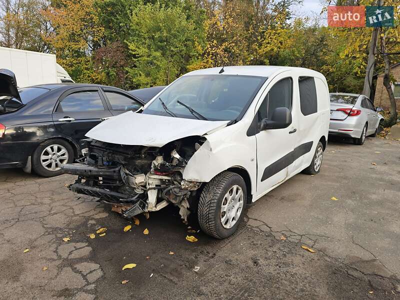 Мінівен Peugeot Partner 2011 в Києві Мінівен Peugeot Partner 2011 в Києві