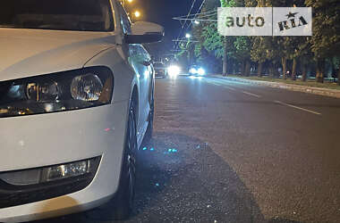 Седан Volkswagen Passat 2013 в Краматорске Седан Volkswagen Passat 2013 в Краматорске