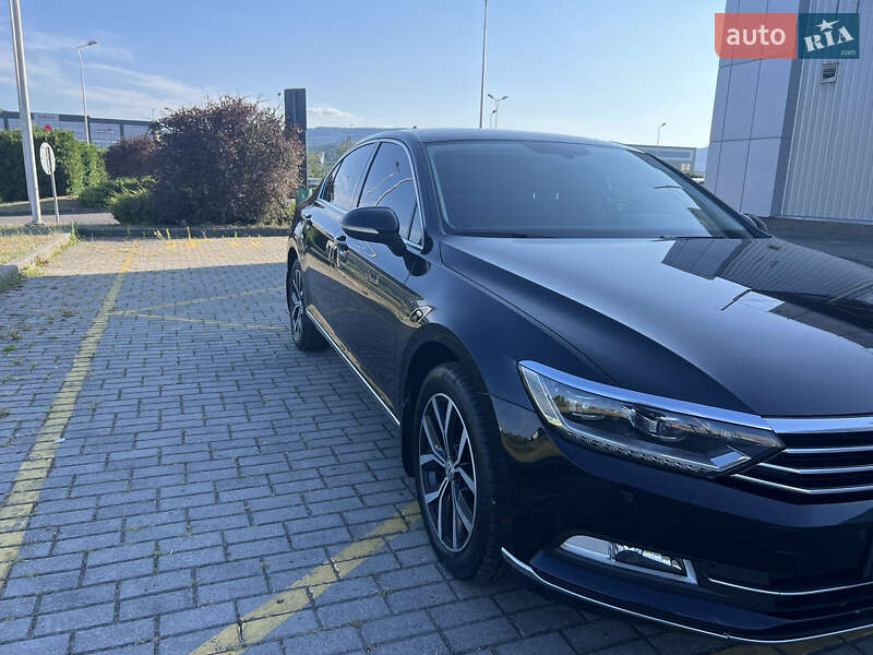 Седан Volkswagen Passat 2018 в Тячеве