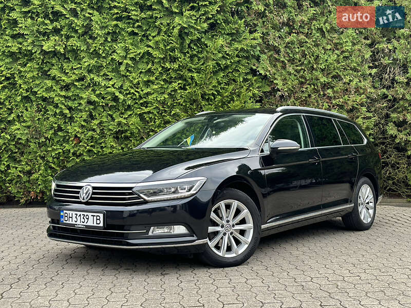Универсал Volkswagen Passat 2017 в Одессе