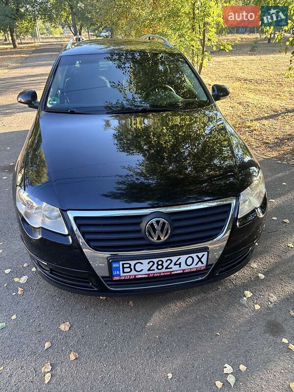 Универсал Volkswagen Passat 2006 в Полтаве