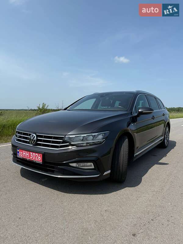 Універсал Volkswagen Passat 2021 в Любарі Універсал Volkswagen Passat 2021 в Любарі