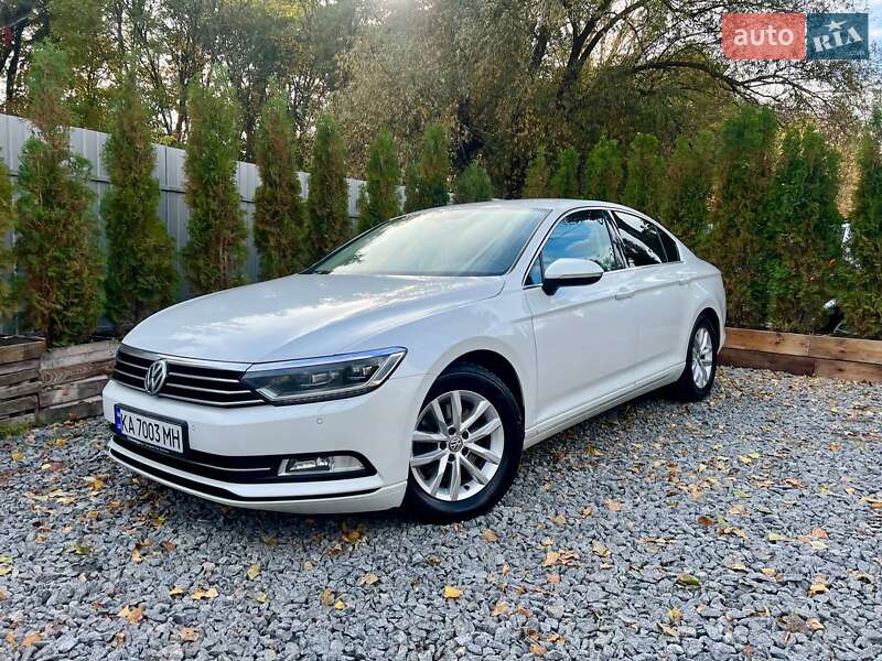 Седан Volkswagen Passat 2017 в Полтаве
