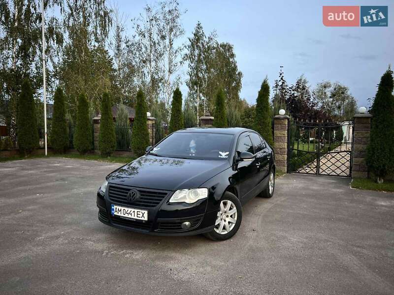 Седан Volkswagen Passat 2008 в Олевске