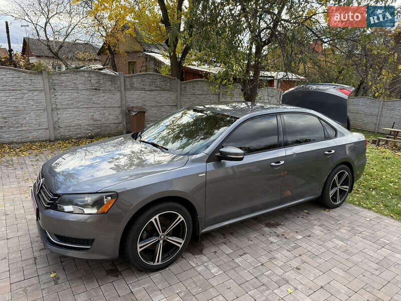 Седан Volkswagen Passat 2015 в Чернигове