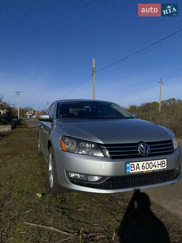 Седан Volkswagen Passat 2013 в Кропивницькому