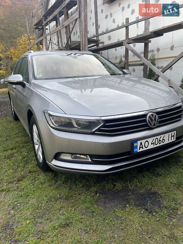 Универсал Volkswagen Passat 2015 в Ужгороде Универсал Volkswagen Passat 2015 в Ужгороде
