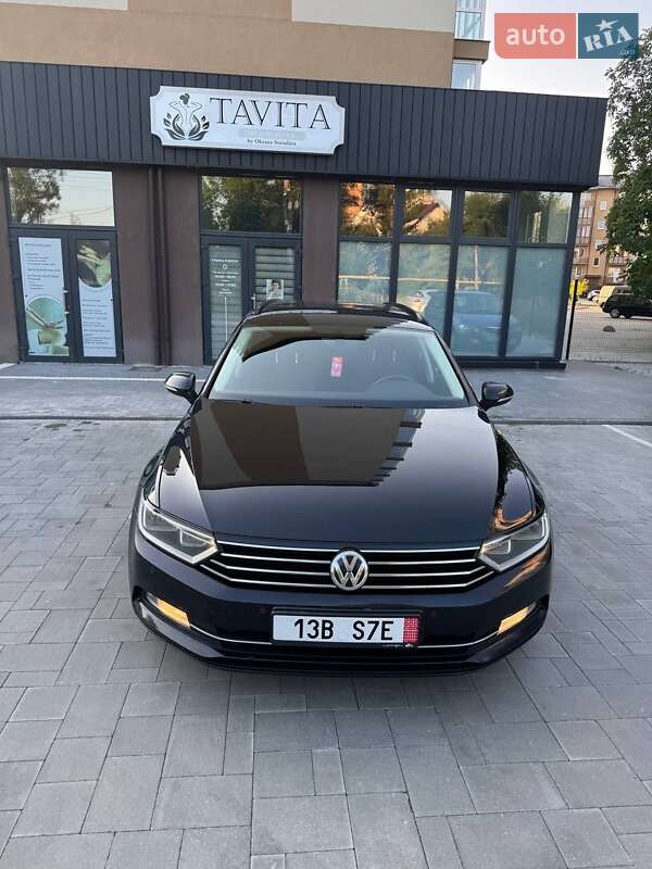 Универсал Volkswagen Passat 2015 в Ивано-Франковске