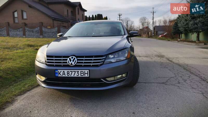 Седан Volkswagen Passat 2013 в Гатне Седан Volkswagen Passat 2013 в Гатне