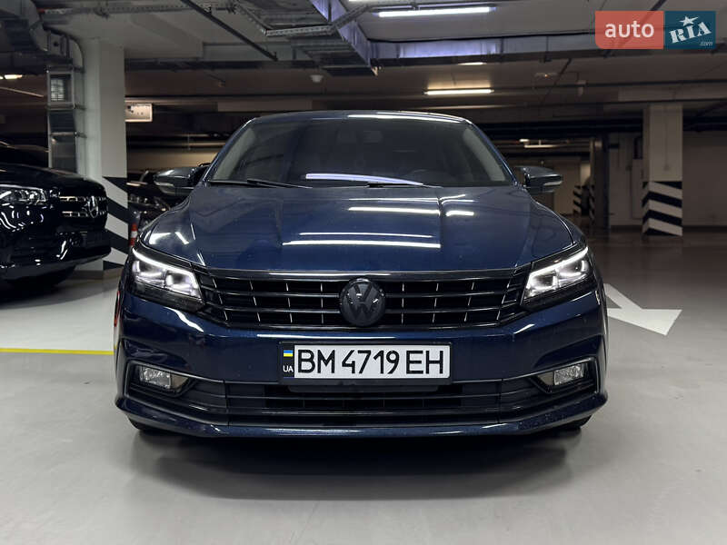 Седан Volkswagen Passat 2018 в Киеве Седан Volkswagen Passat 2018 в Киеве