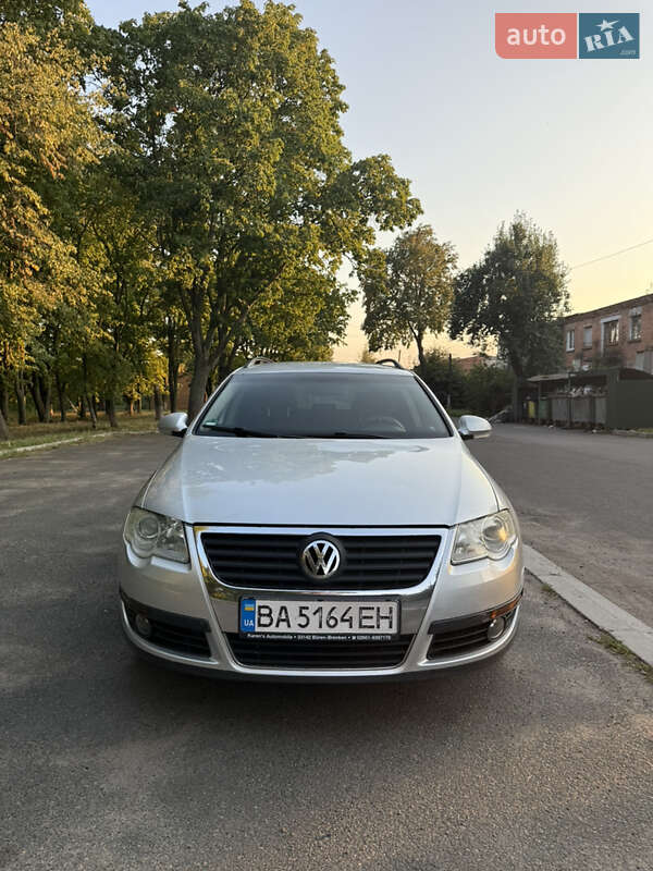 Универсал Volkswagen Passat 2006 в Гайвороне