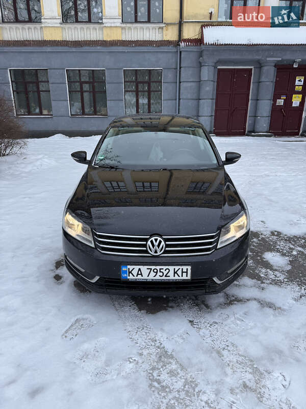 Седан Volkswagen Passat 2011 в Киеве Седан Volkswagen Passat 2011 в Киеве